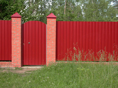 Забор из профнастила Киев
